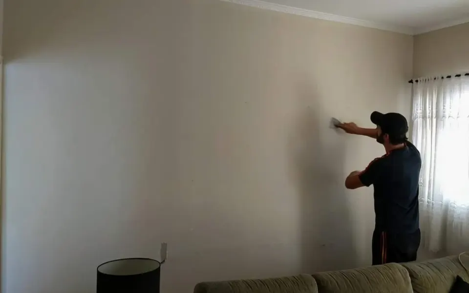 Melhor tinta para casa na praia: guia contra a maresia – blog RP Pinturas Guarujá